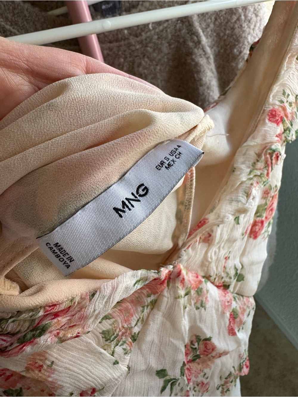 Mango V Neck Floral Maxi Dress - Picture 5 of 11
